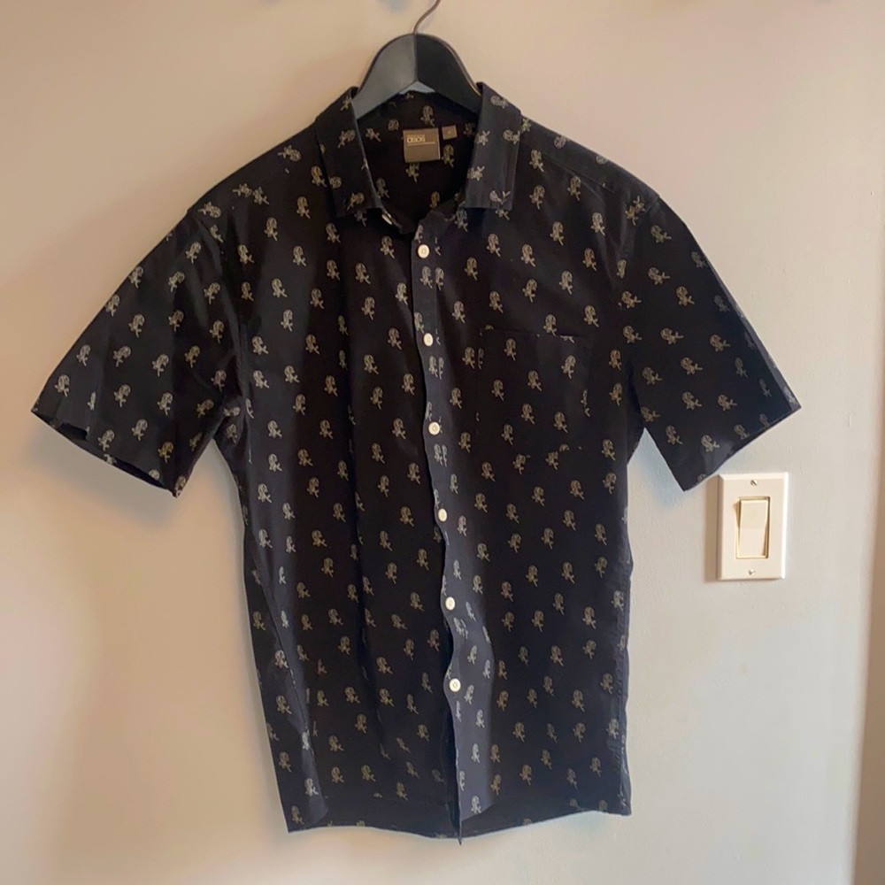ASOS men’s button down short sleeve shirt in black with white rose print